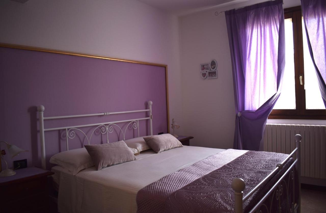 A Casa Di Laura Bed & Breakfast อ็อคคิโอเบลโล ภายนอก รูปภาพ
